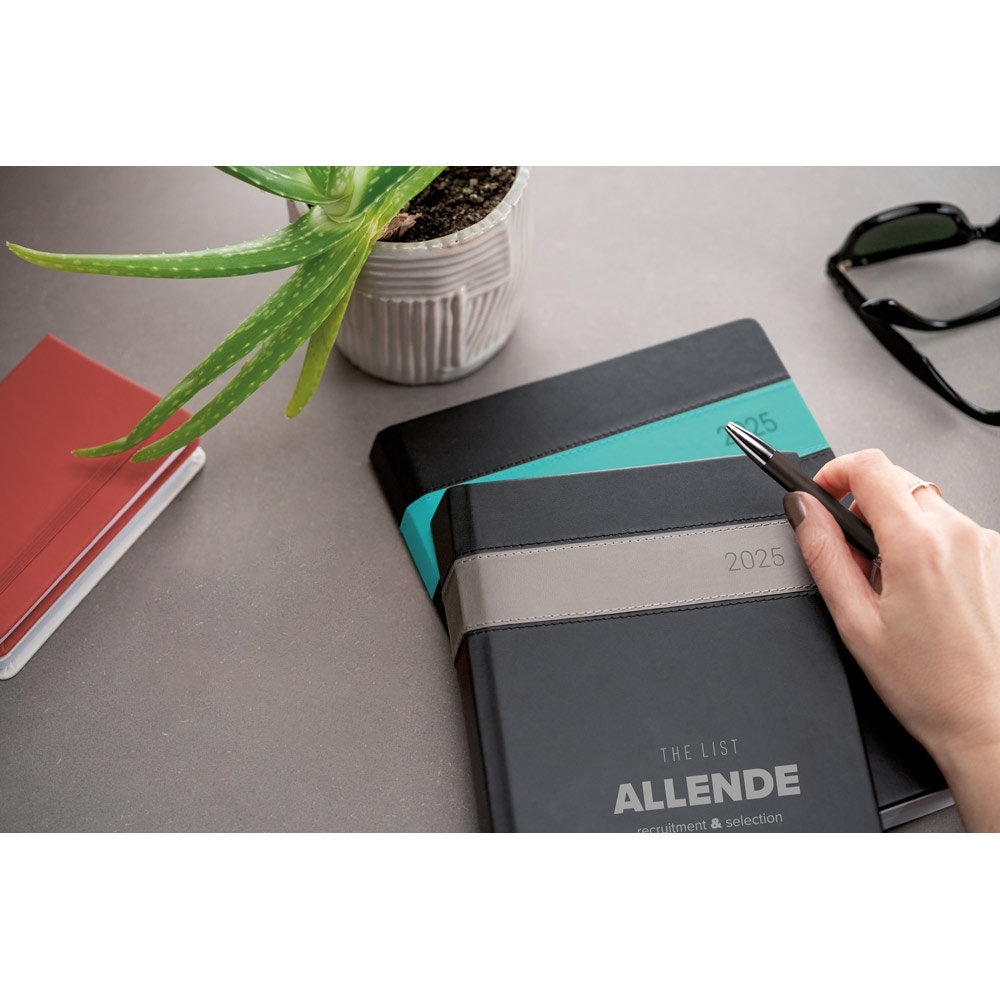 Agenda Personalizada 2025 ALLENDE B5