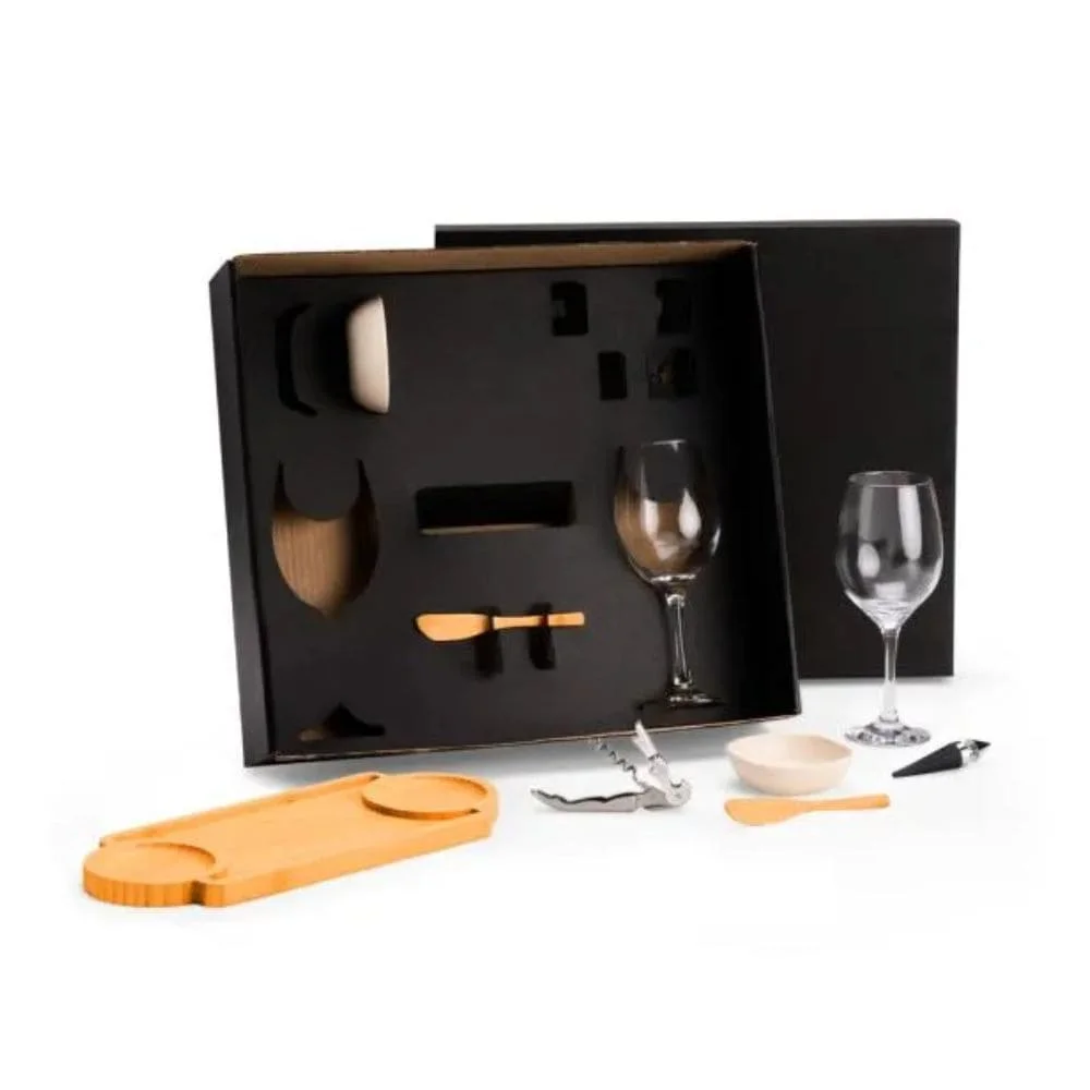 Kit Petisco e Vinho Personalizado